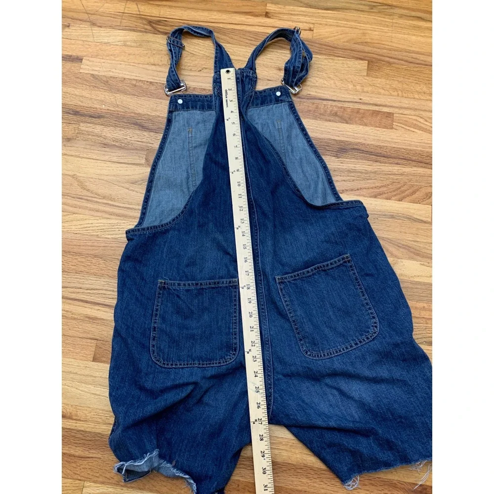 Gap Denim Women's Large Dark Wash Cotton Overall Shorts‎ Raw Hem 11/19 L